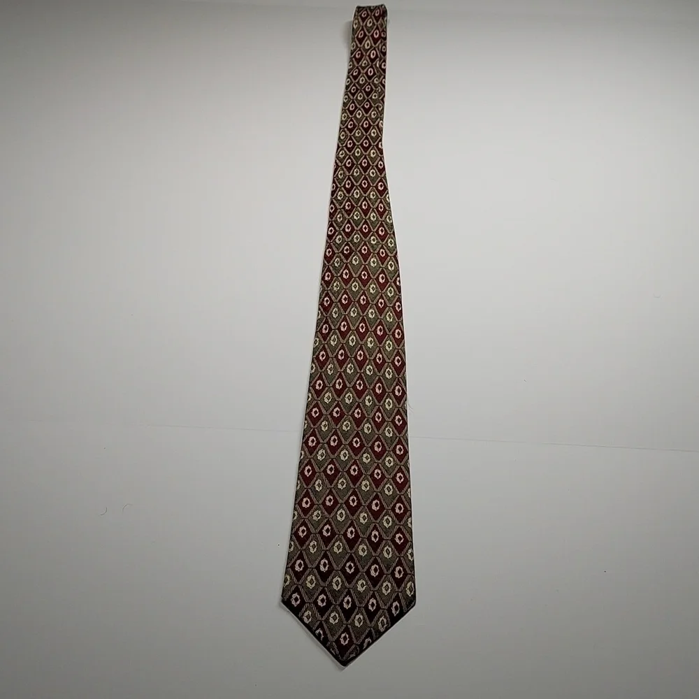 Brooks Brothers 100% Silk Tie